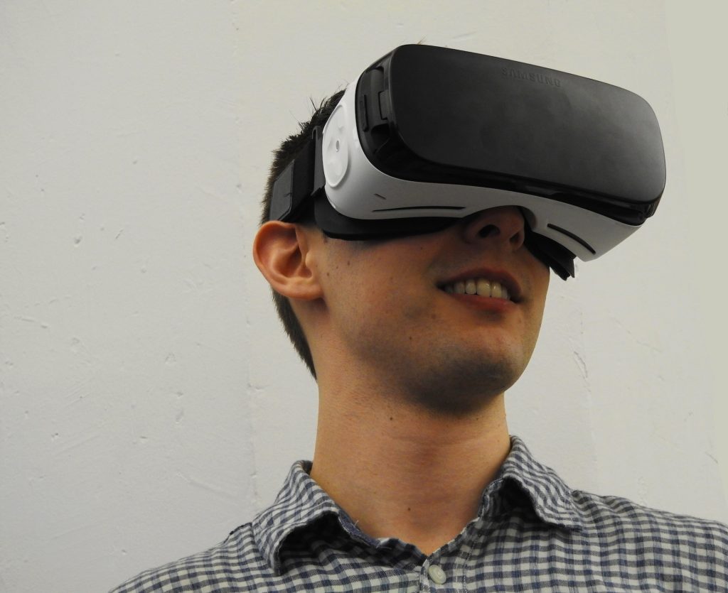 What Technology Does Virtual Reality Use?