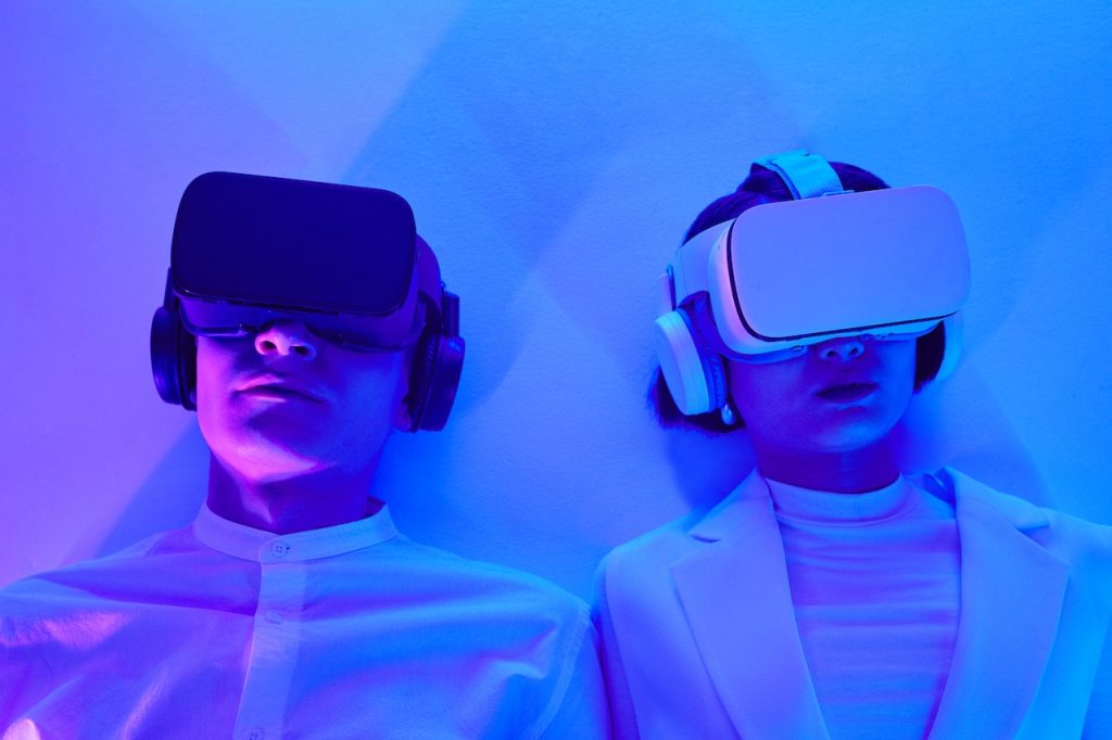 How Virtual Reality Works: The Basics