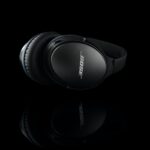 Bose’s Highly Acclaimed Noise-Canceling Earbuds Have a Festive Discounted Price for the Holidays