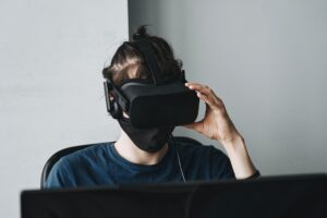 why is virtual reality so popular