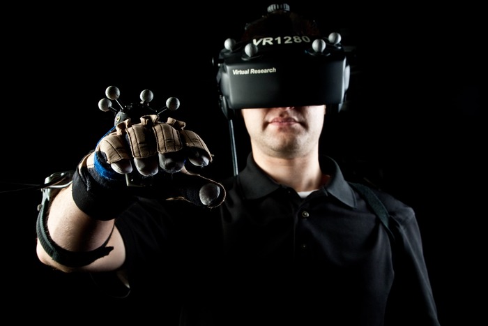 Apple Entering Virtual Reality Realm Starts Hiring 465840 3